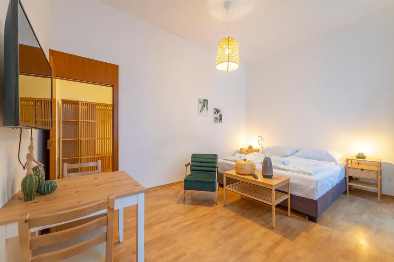 Josef'S Home I Comfort Studio I City Center Вена Экстерьер фото